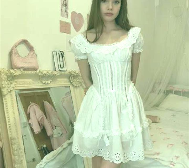 Martina 3 Salinas escort