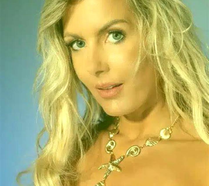 Martina Aldehuela de Yeltes escort