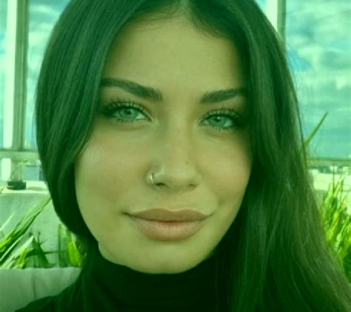 Martina Villaferruena escort