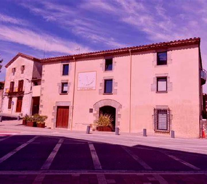 Miriam Ayegui escort