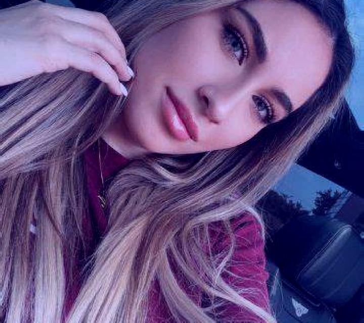 Miriam Barro escort