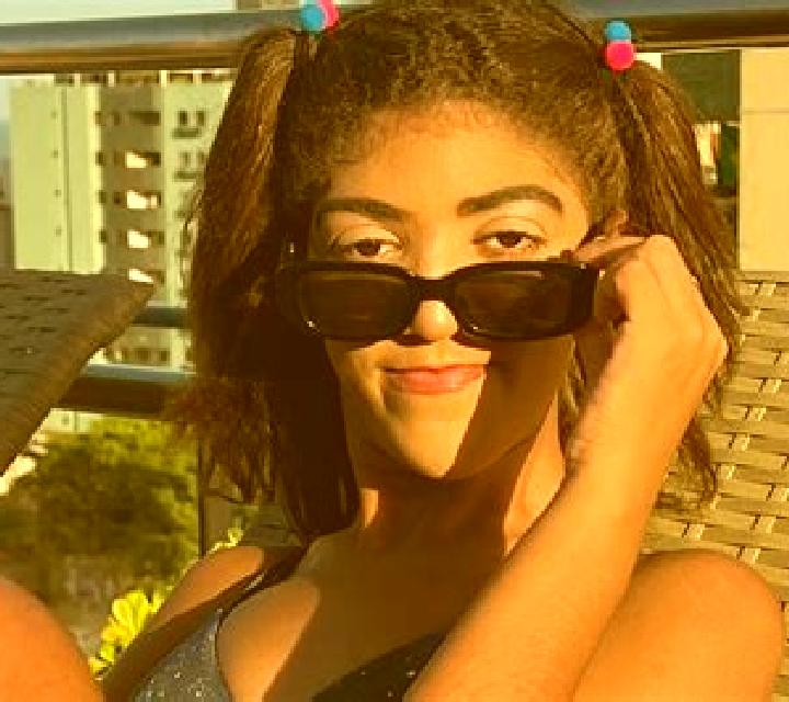 Nadia Fuentespina escort