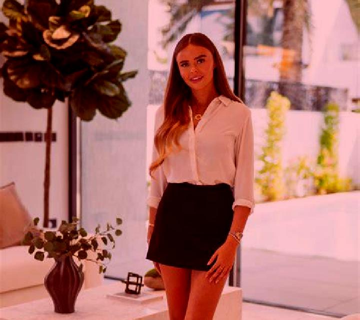 Ángela Beire escort