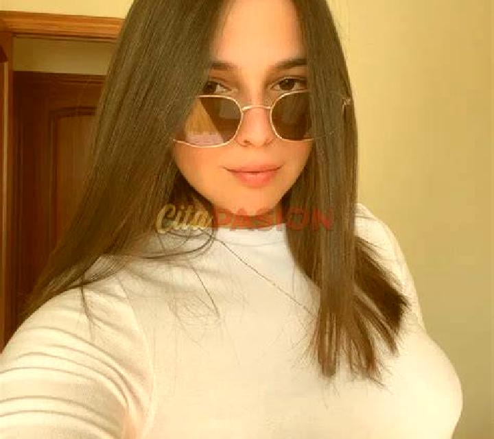 Noa 2 Alborache escort