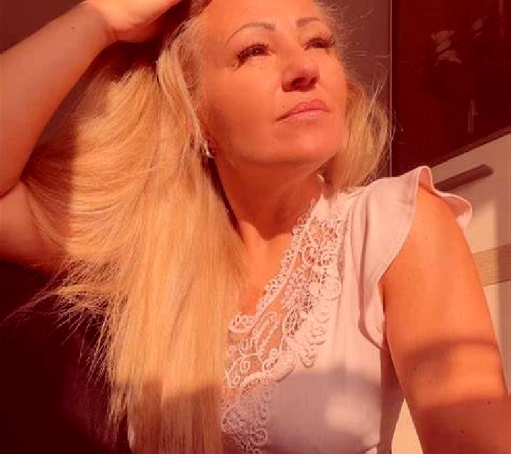 Noa 3 Gernika-Lumo escort