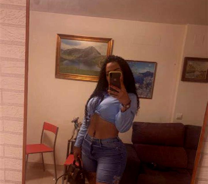 Nora 3 Alicante escort
