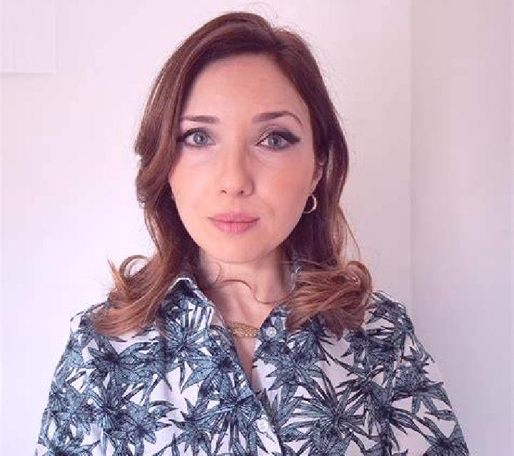 Nora 3 Espirdo escort