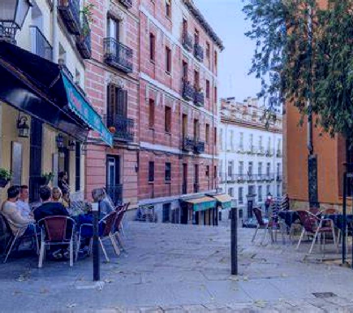 Nora 3 Hombrados escort