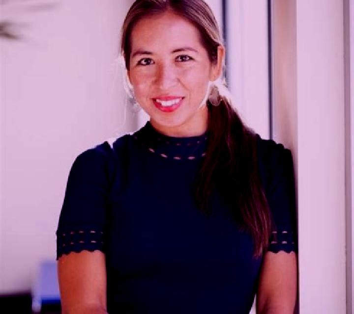 Nora Arrubal escort