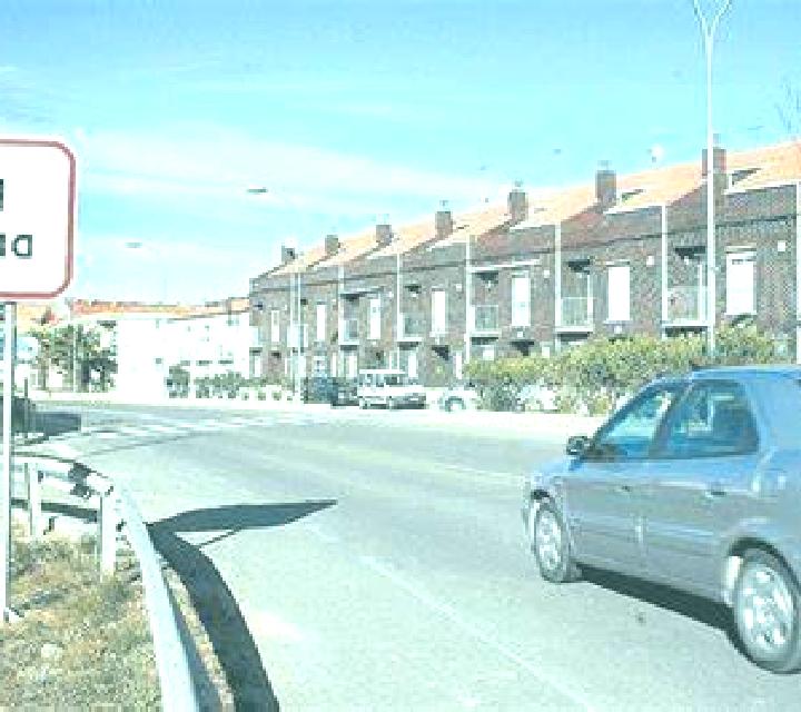 Nora Tarrega escort