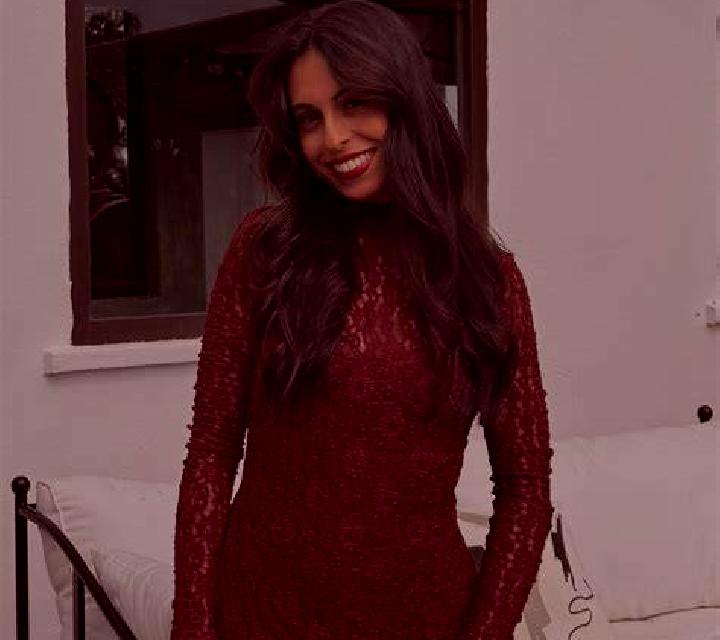 Olivia 2 Torrent escort