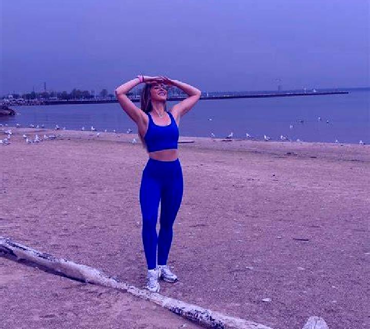 Olivia 2 Villasexmir escort