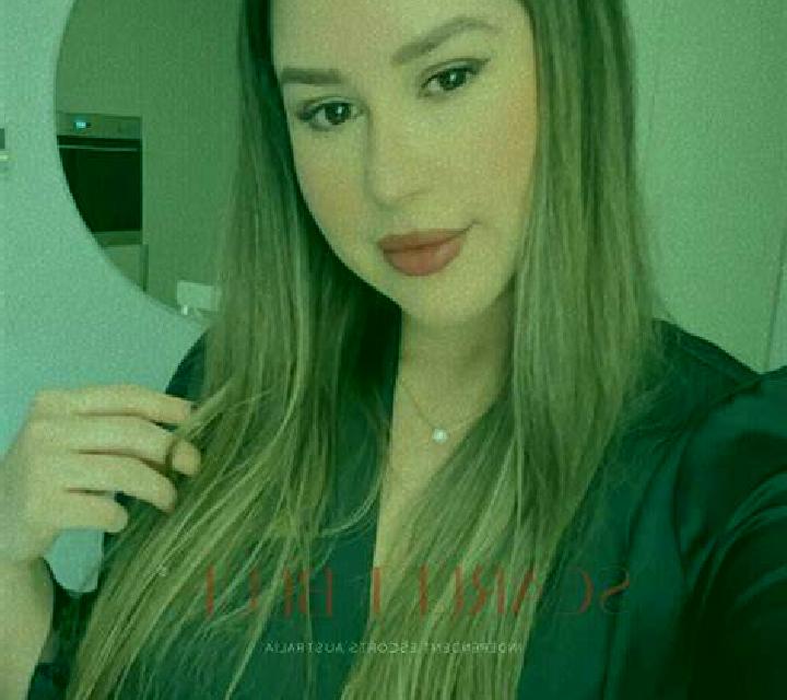 Olivia Centro escort