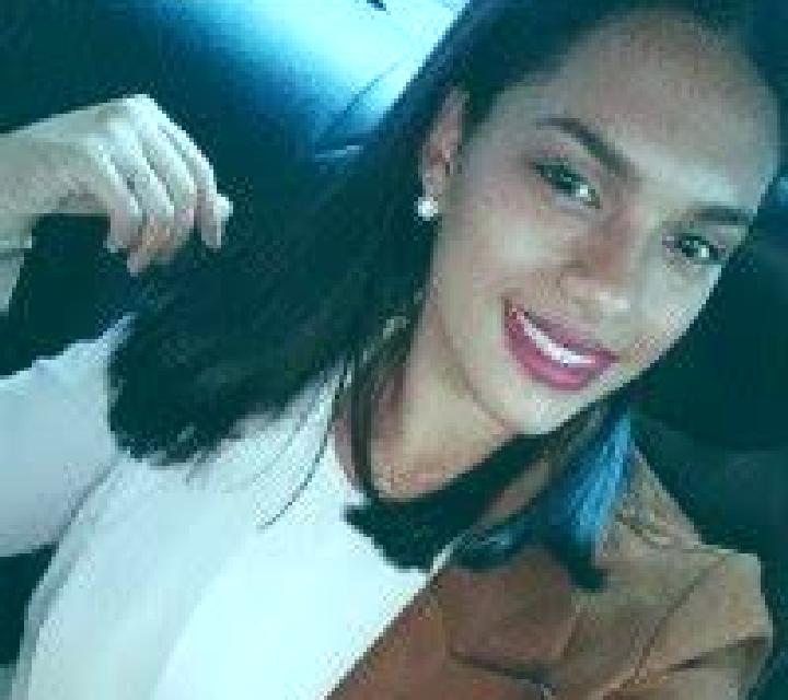 Olivia Irixoa escort