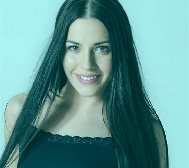 Paloma Mora de Rubielos escort