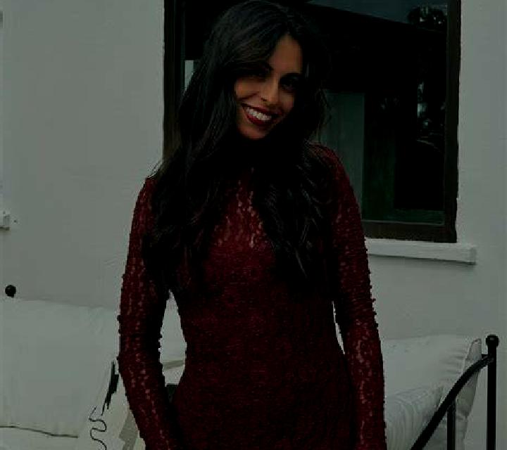 Paula Azara escort