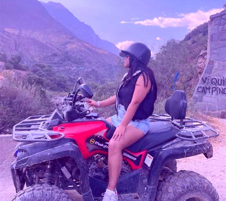 Paula Colera escort
