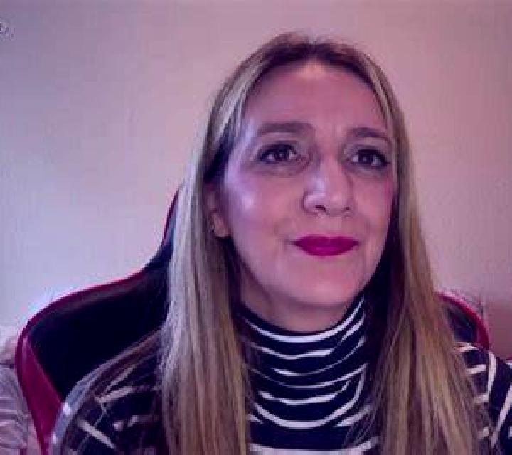 Rosa 3 Valdarachas escort
