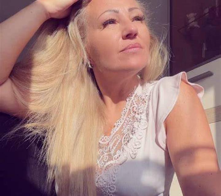 Salma 2 Oliana escort