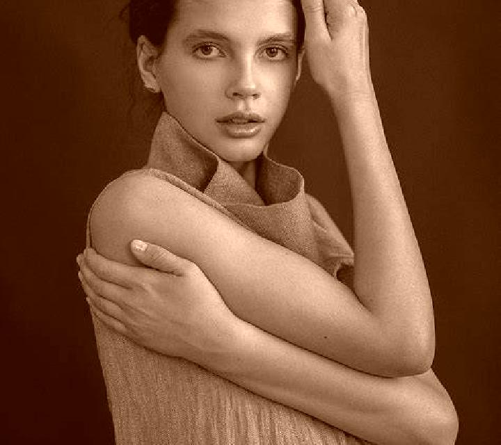 Salma Sorvilan escort