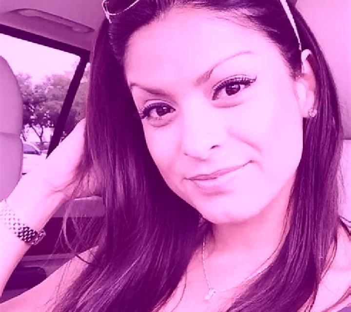 Sara Candeleda escort