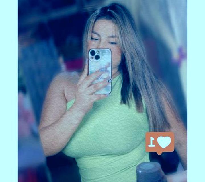 Selene Labajos escort