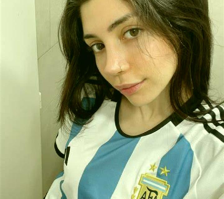 Valentina 2 Cordovin escort