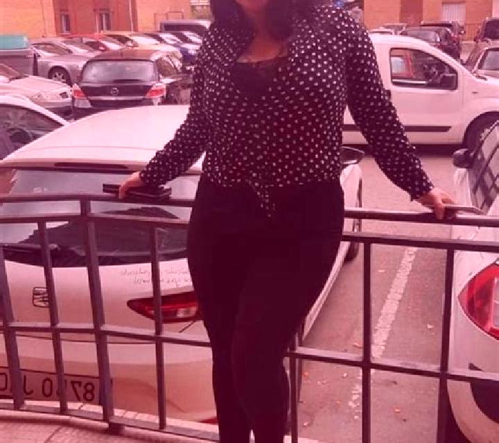 Valentina Sacramenia escort