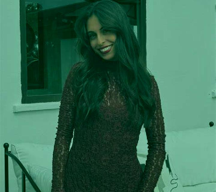 Valeria Peque escort