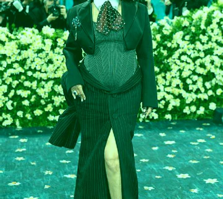 Vega 3 Blancos escort