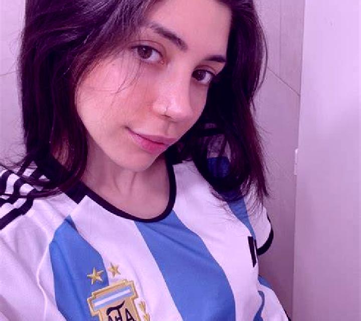Yasmin 2 Castroverde escort