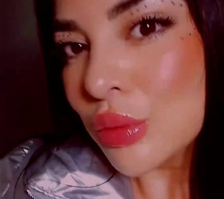 Yasmin 2 Mamolar escort