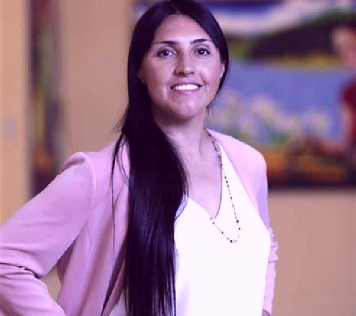 Zara 3 Barillas escort